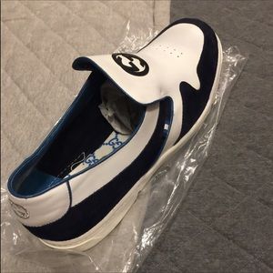 Men’s Gucci slip on loafers